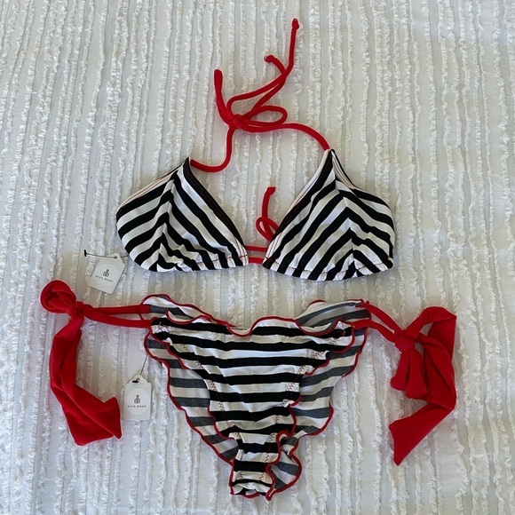 Black White Red Cheeky Bikini large New NWT - Picture 4 of 8